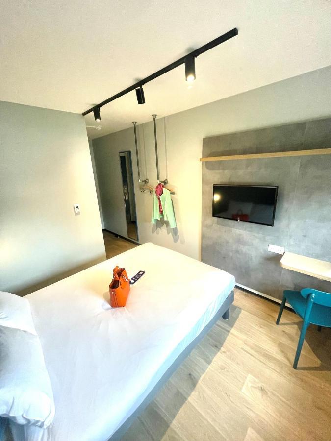 Hotel Ibis Budget Fecamp Bagian luar foto
