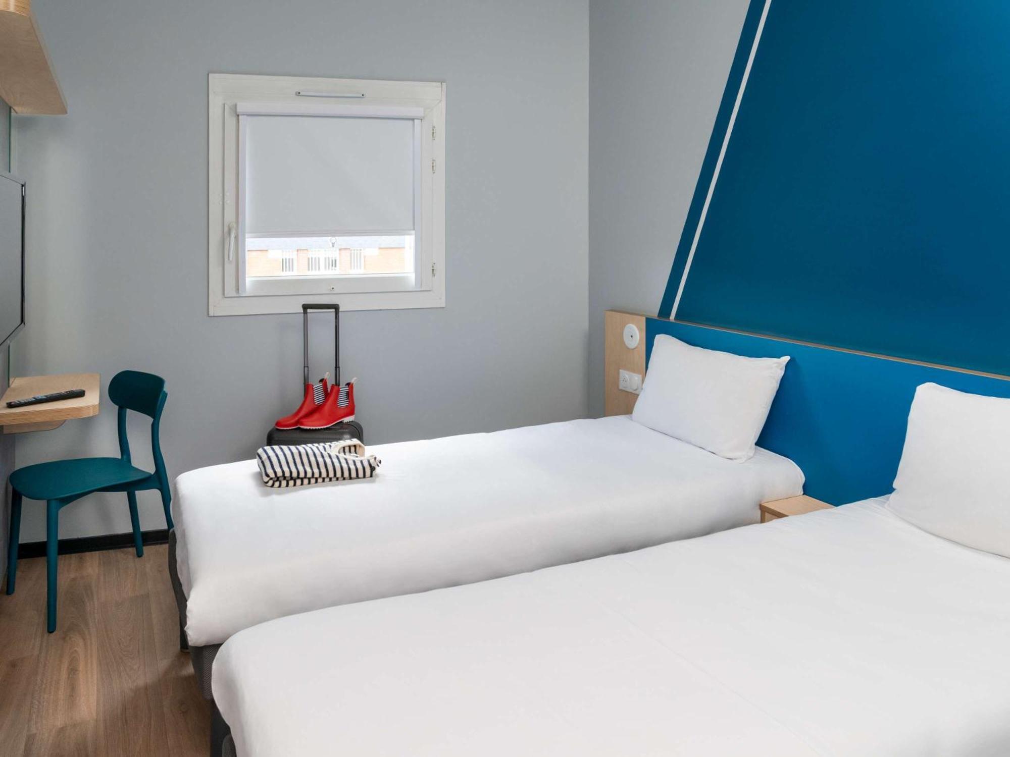 Hotel Ibis Budget Fecamp Bagian luar foto